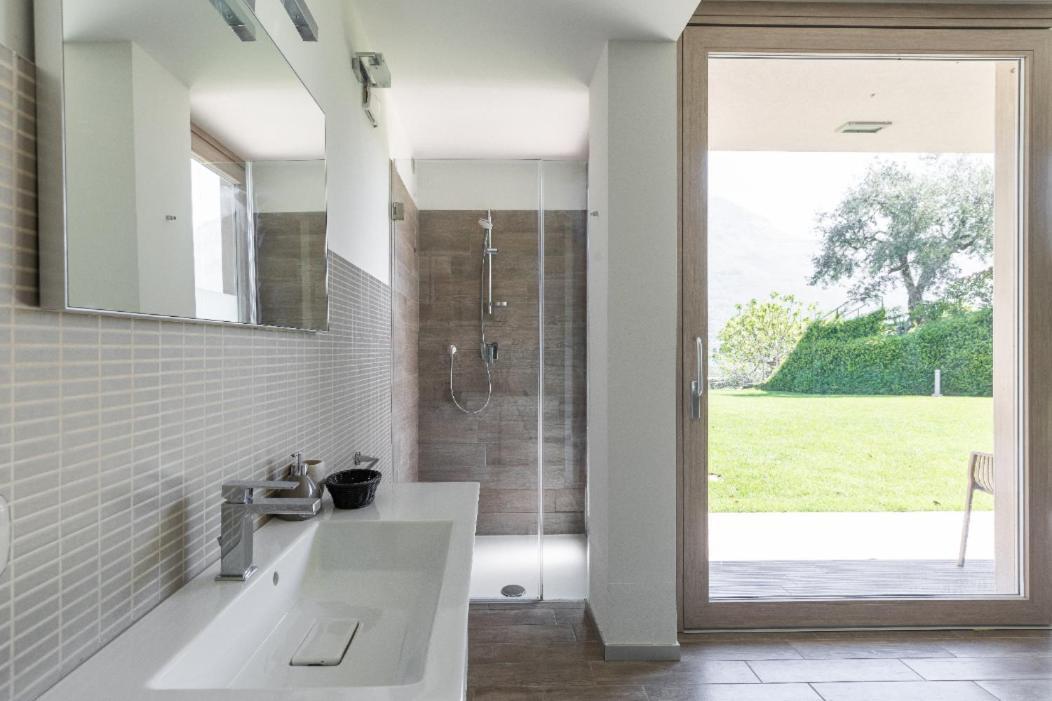 Villa Costanza- Private Heated Pool, Steam Room & Sauna - Bellagio Village Residence Oliveto Lario Exteriér fotografie